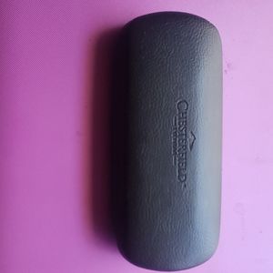 Eyeglasses case